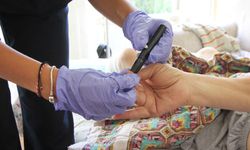 Karşıyaka'da ESDEM ile şifa evlere taşınıyor