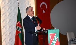 Karşıyaka'da divanda Mehmet Yaya'ya emanet!