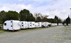 Meclis üyesinden 'karavan' isyanı: Park yeri bulamıyorum!
