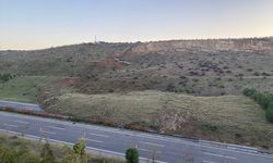 İstanbul-İzmir Otoyolu’nda heyelan: Yol kontrollü açıldı!