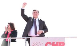 Araştırmacı Yaldız'dan “ulaşım ücretsiz olsun” çıkışına yorum: Başkanın adı Komünist Cemil olmasın!