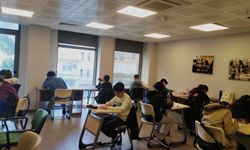 Selçuk'ta sınav yolundaki öğrencilere destek