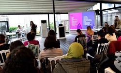 Bornova’da Sağlıklı İlişkiler masaya yatırıldı