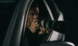 Siyasetçilerin, ünlü futbolcuların, aldatan eşlerin, müdürlerin ensesinde yaşam: İzmir’in hafiyeleri!