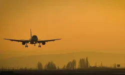 İstanbul-Tahran uçağı Ankara'ya acil iniş yaptı