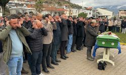 11 yaşında kalp krizinden ölen Öykü son yolculuğuna uğurlandı