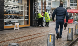 İzmir'de silahlı kuyumcu soygunu!