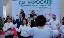 İstiklal Marşı’nı işaret diliyle okudular