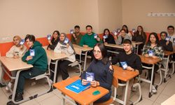 Menemenli gençlere 3 milyonluk destek!