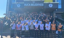 Buca’da belediye önü yine eylem alanı: Bu sefer de memurlar iş bıraktı!