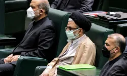 İsrail: İran istihbarat bakanı öldürüldü