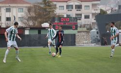 Altınordu düşme hattından kurtuldu!