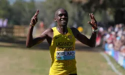 Ugandalı Kiplimo erkekler yarı maratonda dünya rekoru kırdı