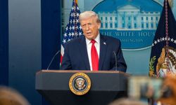 ABD Başkanı Trump: İran'ı çok sert vuracağız!