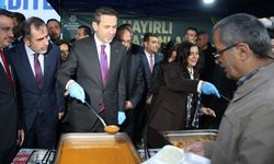 Başkan Çerçioğlu ve Bakan Bayraktar vatandaşlarla iftarda bir araya geldi