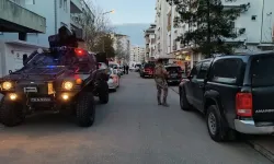 Aile katliamı: Annesi ile ağabeyini öldürdü!