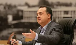 Manisa Meclisi’nde ‘logo’ tartışması!