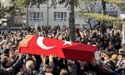 Fatma Nur öğretmen gözyaşlarıyla uğurlandı!