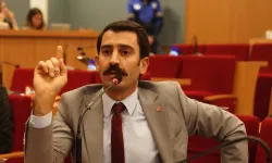 AK Partili Kişili'den Foça'daki görüntülere tepki: Fotoğrafa inanmayacaksak neye inanacağız?