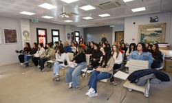 Gençler kariyer yolculuğu için Efes Tarlası Yaşam Köyü’nde buluştu