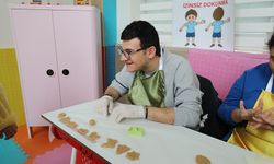 Menderes’in Engelsiz Evi’nde kurabiye etkinliği