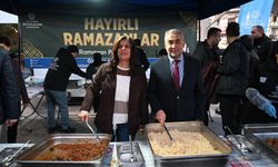 Başkan Çerçioğlu ADÜ öğrencileri ile iftarda bir araya geldi