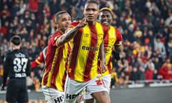 Göz-Göz'de parola mutlak galibiyet!