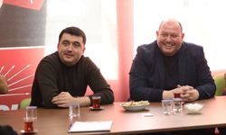 Menderes’te şok: CHP’li başkana bıçaklı saldırı!