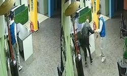 İnternet kafede bıçaklı kavga: 1 tutuklama!