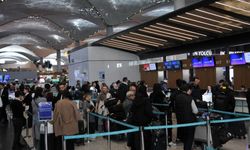 Havalimanlarında tatil yoğunluğu başladı