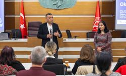 Bornova Muhtarlar Akademisi tamamlandı