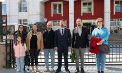 Manisa'da Atatürk'e hakaret iddiası: Öğretmen gözaltında