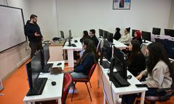 Manisa Büyükşehir’den gençlere dijital gelecek vizyonu