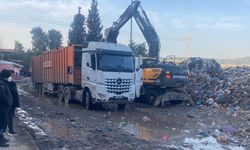 Buca’daki çöp krizinde Büyükşehir devrede!