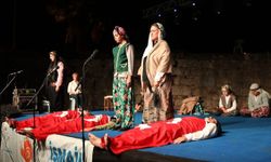 Seferihisar'da Dünya Tiyatro Günü coşkusu!