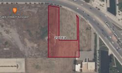 Borçlara karşılık haczedilmişti: Karşıyaka’da 5 bin metrekarelik arsa vitrinde!