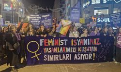 İzmir’de kadınlar sokaklara döküldü!