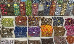 Kemeraltı’nda bayram hazırlığı: En düşük şeker 200 TL!