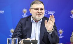 AK Partili Saygılı, CHP’li mevkidaşına çıkıştı: Acemi siyaset çabasıyla İzmirlinin aklıyla alay ediyor!