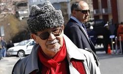 Yalçın Küçük hayatını kaybetti!