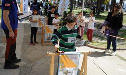 Karşıyaka’da oryantiring rüzgarı: Bayram coşkusu sporla taçlandı!