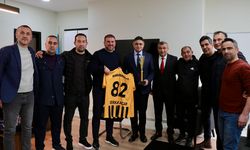 Aliağa Masterler’dan Başkan Serkan Acar’a ziyaret