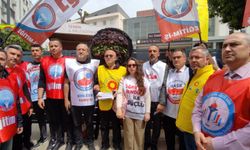 Okul saldırısına tepki… İzmir’de eğitimci sendikaları yürüdü!