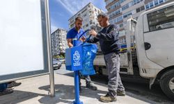 İzmir'de duraklarda temizlik seferberliği