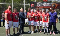 İtfaiyecilerden anlamlı turnuva!