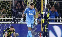 Fenerbahçe tribünlerinden Ederson'a tepki