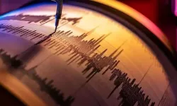 İzmir açıklarında korkutan deprem