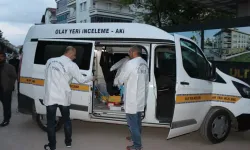 Yemek yaparken elbisesi tutuştu... Yaşlı kadın can verdi!