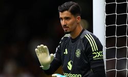 Manchester United'dan Altay Bayındır kararı!