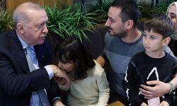 Erdoğan kafede vatandaşlarla sohbet etti